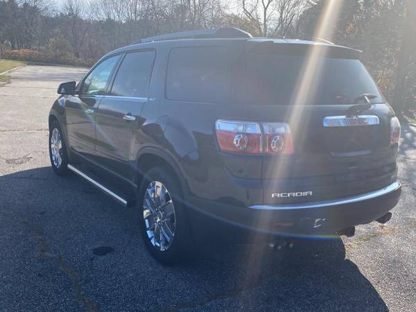 2010 GMC Acadia AWD 4dr SLT2 -EASY FINANCING AVAILABLE - cars &... for sale in Bridgeport, NJ – photo 9