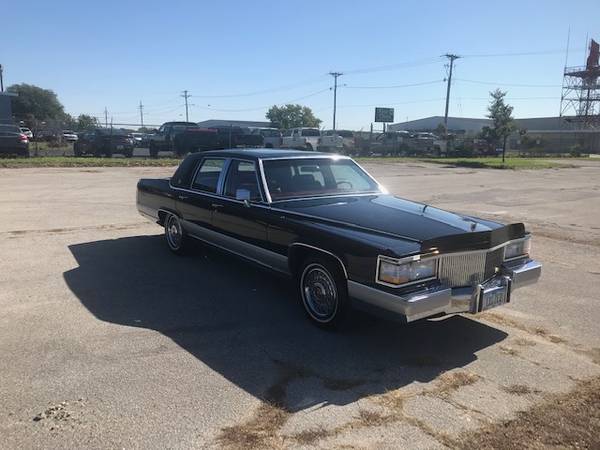 1990 Cadillac Fleetwood Brougham for sale in Des Moines, IA – photo 4