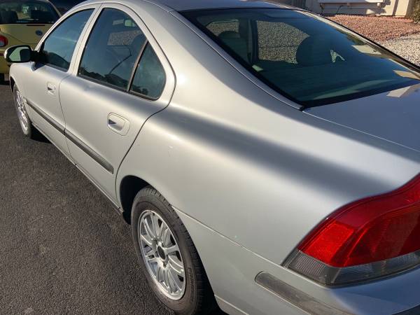 2003 Volvo S60 fully loaded runs great garage kept 107,000 miles -... for sale in Victorville , CA – photo 4