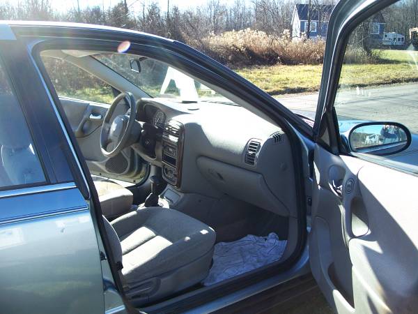2001 Saturn 200sl One Owner 131k miles Sharp Color! - cars for sale in Thompson, PA – photo 14