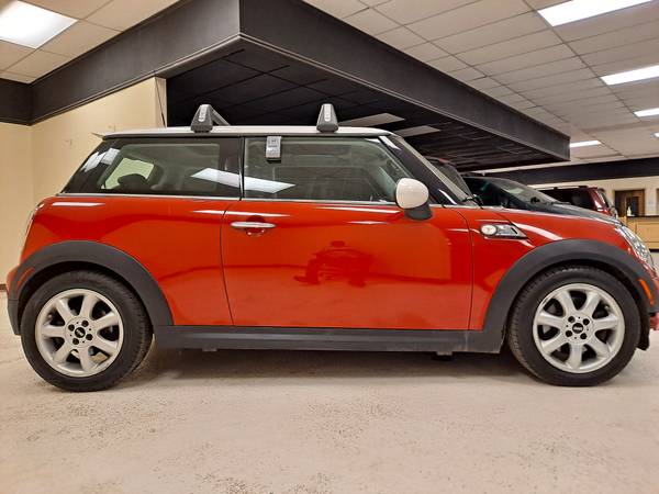2009 MINI COOPER 90k MILES CLEAN! - - by for sale in Decatur, GA – photo 9
