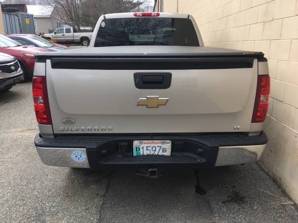 2009 Chevy Silverado LT, No Accidents, 3 Owners, Exc Service Histor for sale in Peabody, MA – photo 5