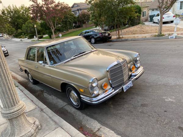 1972 Mercedes Benz 280SE 4.5V8 - cars & trucks - by owner - vehicle... for sale in Arcadia, CA – photo 4