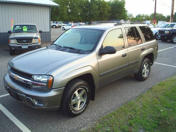 9 Passenger Tahoe 4x4 -- we take Trades - cars & trucks - by dealer... for sale in hutchinson, MN. 55350, MN – photo 17