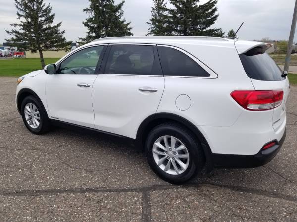 2018 Kia Sorento LX AWD - - by dealer - vehicle for sale in Corcoran, MN – photo 6