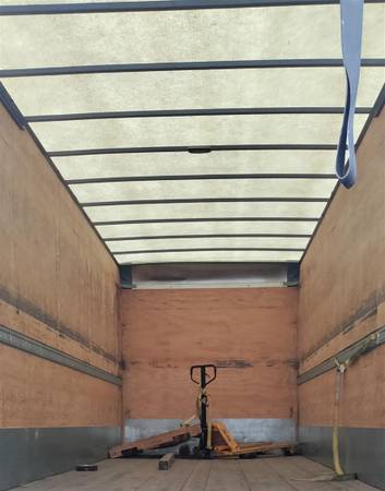 FREIGHTLINER 26ft Box truck Cummins diesel Auto DEF LIFTGATE 103 HI for sale in Other, CA – photo 7