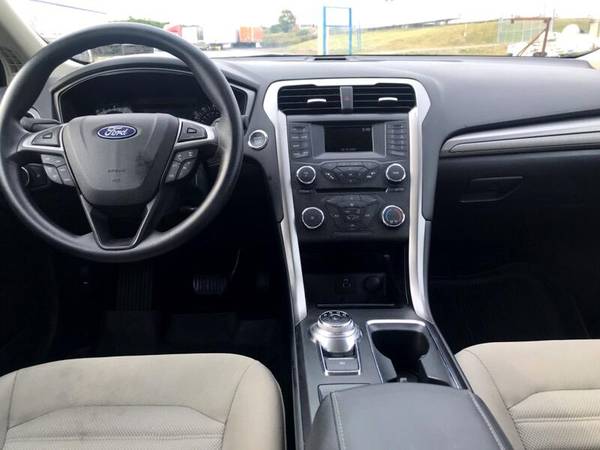 2018 Ford Fusion S - cars & trucks - by dealer - vehicle automotive... for sale in Shippensburg, PA – photo 15