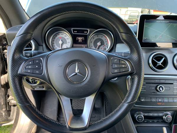 2015 Mercedes Benz CLA250 for sale in Markleville, IN – photo 9