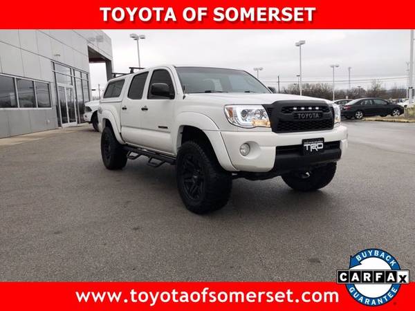 2009 Toyota Tacoma 4WD DBL Cab V6 - - by dealer for sale in Somerset, KY – photo 2