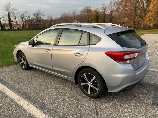 2019 Subaru Impreza - cars & trucks - by dealer - vehicle automotive... for sale in Roslyn Heights, NY – photo 4