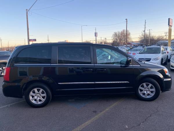 2013 CHRYSLER TOWN AND COUNTRY TOURING**FULLY LOADED*LOW... for sale in Wheat Ridge, CO – photo 7