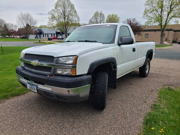 2004 Chevy Silverado 2500HD w/liftgate - - by dealer for sale in Minneapolis, MN – photo 7