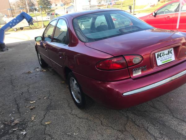 1995 Ford Contour 123,000 MILES RUNS GREAT!! - cars & trucks - by... for sale in Clinton, IA – photo 7