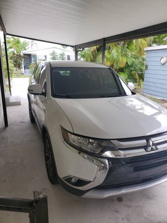 2016 Mitsubishi Outlander SE Great Condition - - by for sale in Lake Worth, FL – photo 6