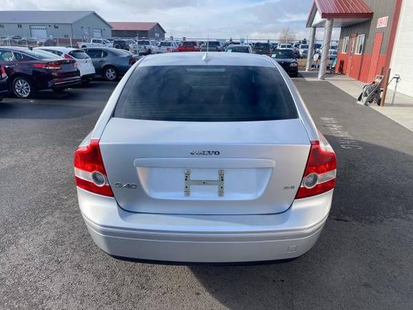2006 Volvo S40 2.4i - cars & trucks - by dealer - vehicle automotive... for sale in Airway Heights, WA – photo 4