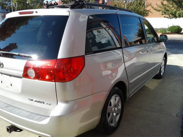 2008 Toyota Sienna LE - cars & trucks - by owner - vehicle... for sale in Frederick, MD – photo 5