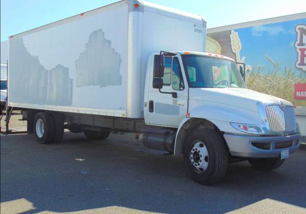 2007 INTERNATIONAL 26 DURASTAR 4300 BOX TRUCK - - by for sale in Other, OR