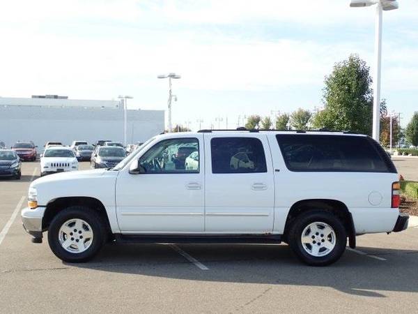 2005 Chevrolet Suburban 1500 SUV LT (Summit White) GUARANTEED for sale in Sterling Heights, MI – photo 5