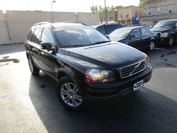 *LUXURY*SAFETY*RELIABILITY* 2010 VOLVO XC90 ALL WHEEL DRIVE, 3RD ROW... for sale in Rockford, IL – photo 3