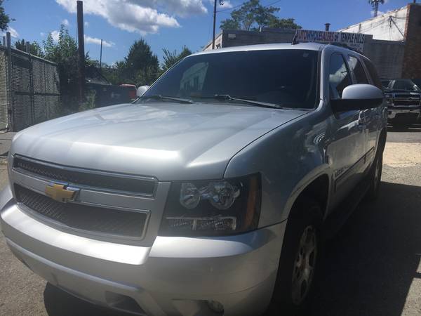 2013 Chevy Tahoe LTthird row Seat Leather sunroof DVD MD Inspection 69 for sale in Temple Hills, District Of Columbia – photo 2