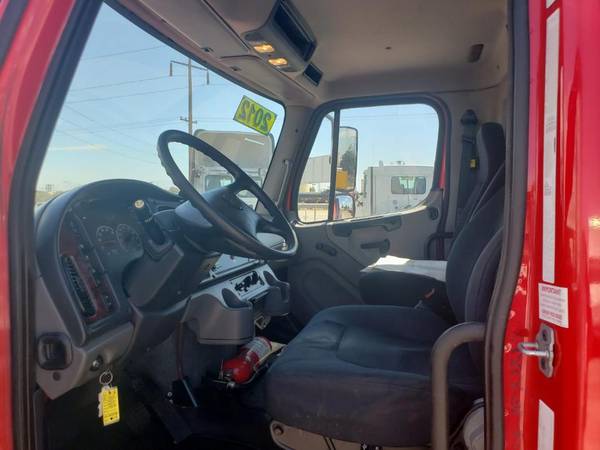2012 FREIGHTLINER M2 106 for sale in Bakersfield, CA – photo 3