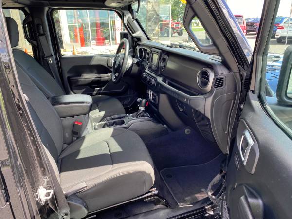 2018 JEEP WRANGLER UNLIMITED SPORT S 4X4 - cars & trucks - by dealer... for sale in CHAMPLAIN, VT – photo 6
