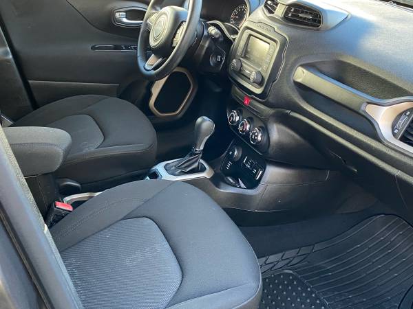 2016 JEEP RENEGADE SPORT 4X4 / LOW MILES 55K / VERY NICE & CLEAN !!... for sale in Omaha, IA – photo 10