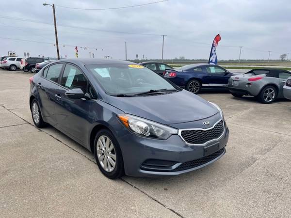 2016 KIA FORTE LX - - by dealer - vehicle automotive for sale in Brook, IN – photo 3