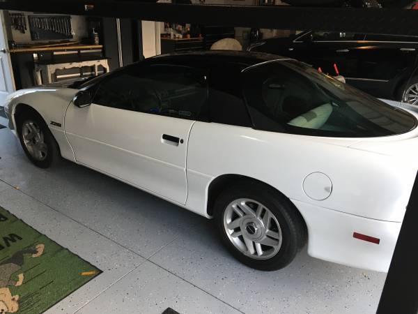 1995 camaro z28 62,000 miles - cars & trucks - by owner - vehicle... for sale in Howell, MI – photo 3