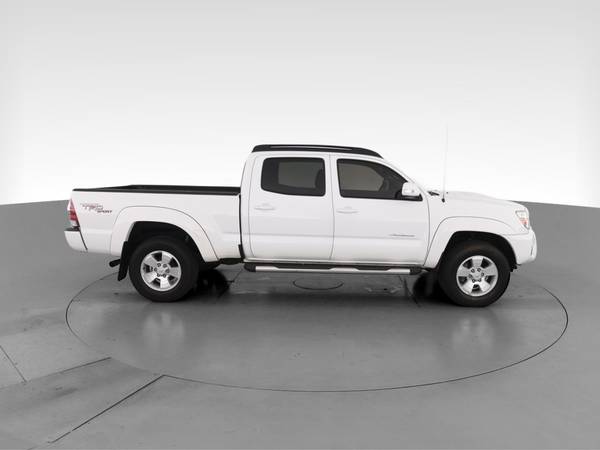 2013 Toyota Tacoma Double Cab PreRunner Pickup 4D 6 ft pickup White for sale in Harrison Township, MI – photo 13