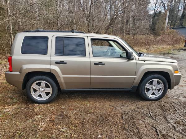 2007 jeep patriot - - by dealer - vehicle automotive for sale in Wallburg, NC – photo 6