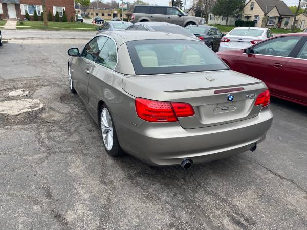 2011 BMW 335i CONVERTIBLE - - by dealer - vehicle for sale in milwaukee, WI – photo 12