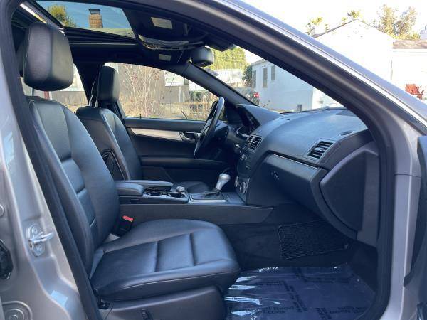 2009 Mercedes Benz/C300/Sport/Low Mileage/Super Clean/Must for sale in Los Angeles, CA – photo 19