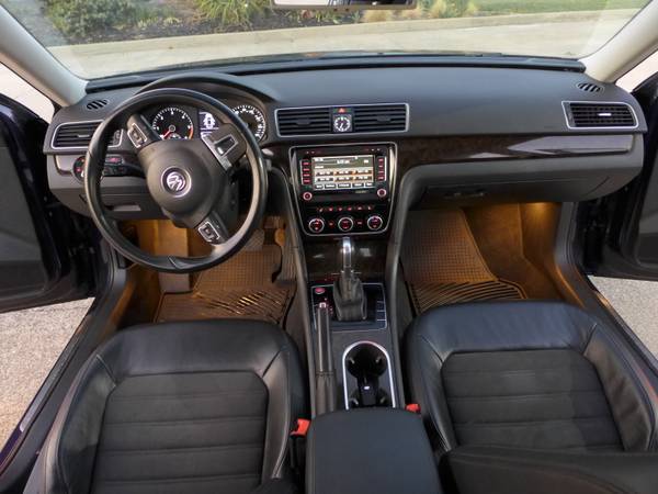 2015 VW Passat SEL Premium, 16k miles Diesel TDI 42mpg, Navi, Warranty for sale in Sacramento , CA – photo 15