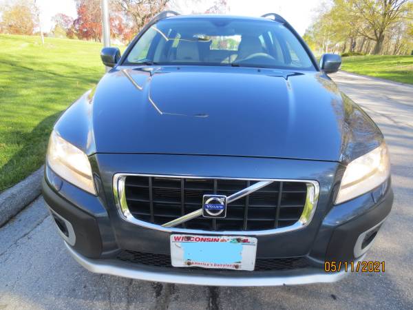 2008 Volvo XC70 AWD for sale in milwaukee, WI – photo 4