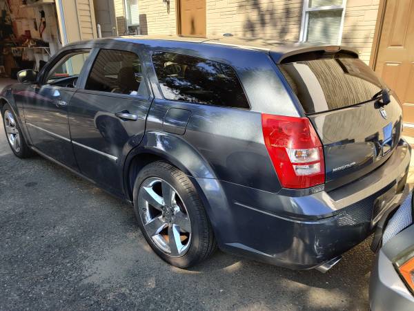 Fs/trade very rare 07 dodge magnum R/T road & track package - cars & for sale in Spotswood, NJ – photo 3