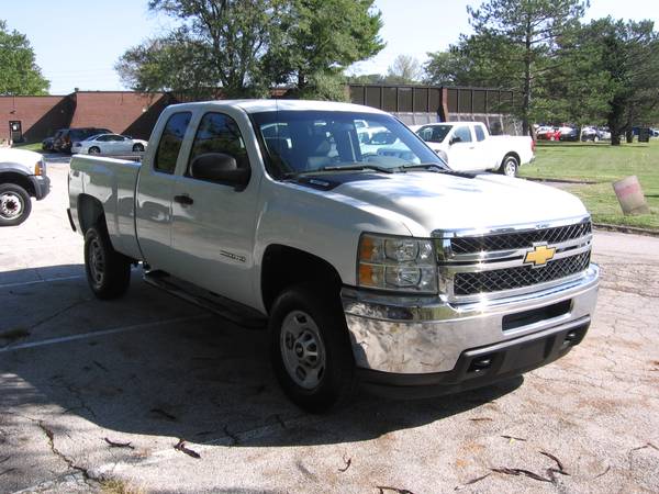 **12 Silverado x cab 4x4 2500 3/4 ton, 6.0, power, tow, 92k, clean!** for sale in West County, IL – photo 4