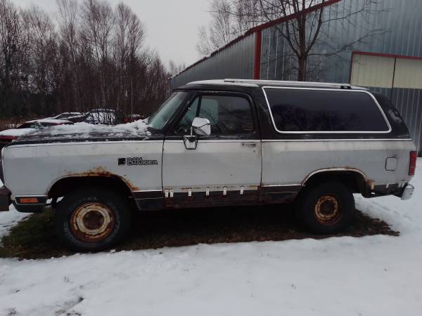 1989 Dodge Ramcharger - cars & trucks - by owner - vehicle... for sale in Kearsarge, MI – photo 3