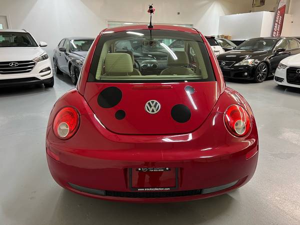 09 Volkswagen Beetle S ONLY 92, 000 ORIGINAL MILES - cars & for sale in Charlotte, NC – photo 4