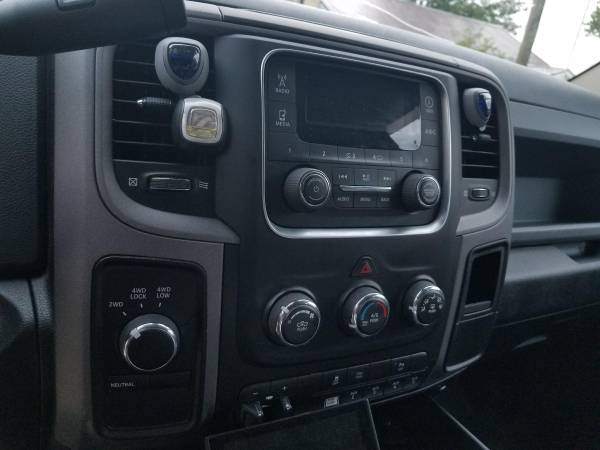 2014 Ram 2500 Excellent Condition for sale in Toledo, OH – photo 12