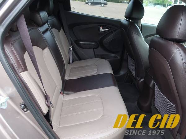 Hyundai Tucson Limited !!!!! Leather !!!!! 😎 - cars & trucks - by... for sale in New Orleans, LA – photo 15