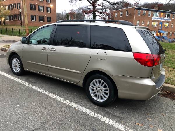 2008 TOYOTA SIENNA XLE WITH 103486 MILES IN EXCELLENT CONDITION -... for sale in Washington, District Of Columbia – photo 4