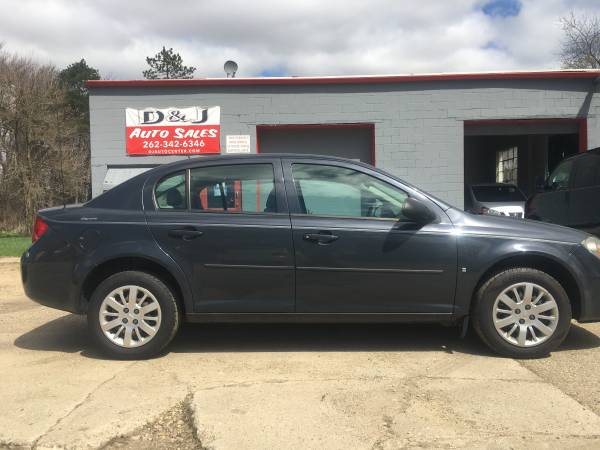 2009 Chevy Colbalt LS 5-SPD - - by dealer - vehicle for sale in Avalon, WI – photo 2