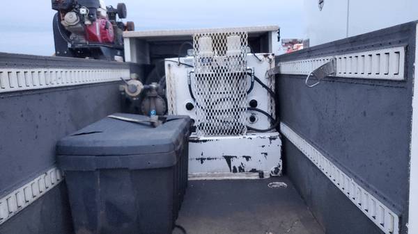 2012 Dodge 5500 4wd 11ft Mechanics Truck Welder Air Comp. Lube reels... for sale in south dakota, SD – photo 20
