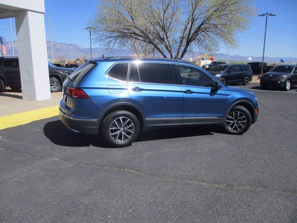 2020 VOLKSWAGEN TIGUAN - - by dealer - vehicle for sale in Corrales, NM – photo 9