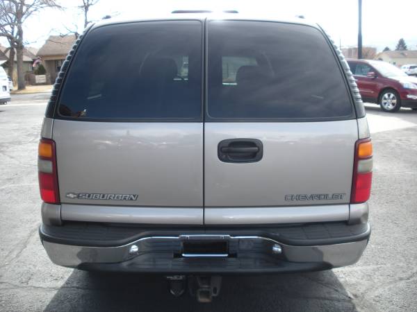 2000 Chevrolet Suburban 1500 4x4 3rd Row - - by dealer for sale in Grand Junction, CO – photo 4