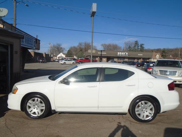 2011 Dodge Avenger Express 71,000 MILES - cars & trucks - by dealer... for sale in Sioux City, IA – photo 2