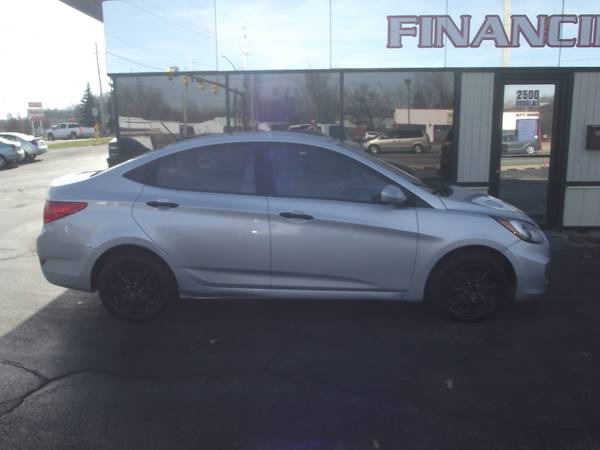 2012 Hyundai Accent GLS One Owner Clean CarFax Auto 37mpg Hwy - cars... for sale in Des Moines, IA – photo 2