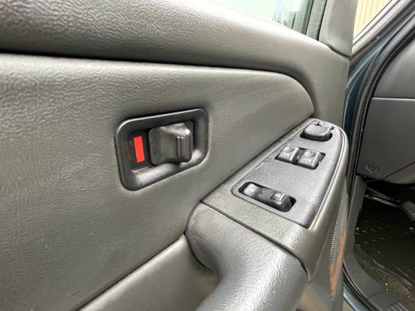 2006 Chevrolet Silverado 1500 LS 4WD 5.3L V8 - 149,000 Miles - cars... for sale in Uniontown , OH – photo 18