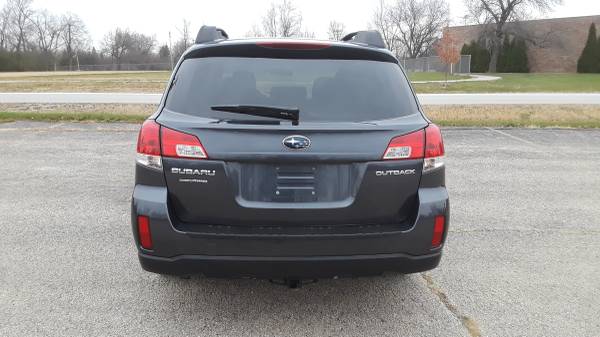 2012 Subaru Outback 2.5L AWD - cars & trucks - by owner - vehicle... for sale in Medinah, IL – photo 5